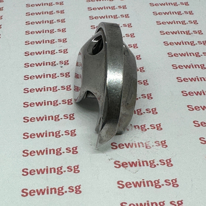 SHUTTLE HOOK / 125292 Right Handed Threading Type.