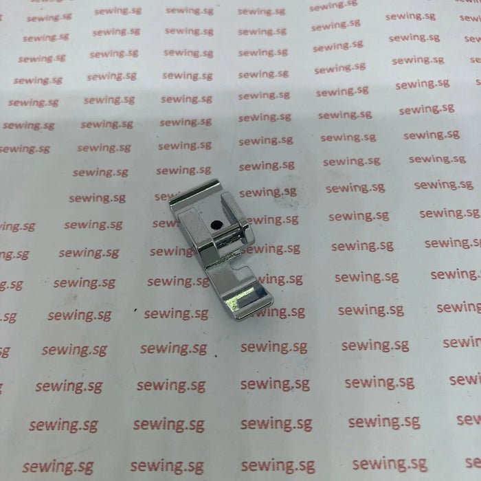 Narrow Zipper Foot (395710-16) – OEM for Janome Sewing Machines