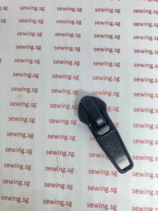 Zip Head ; Auto Lock Zipper head ; Size 8. WHITE Color - Ban Soon Sewing Machine Pte Ltd